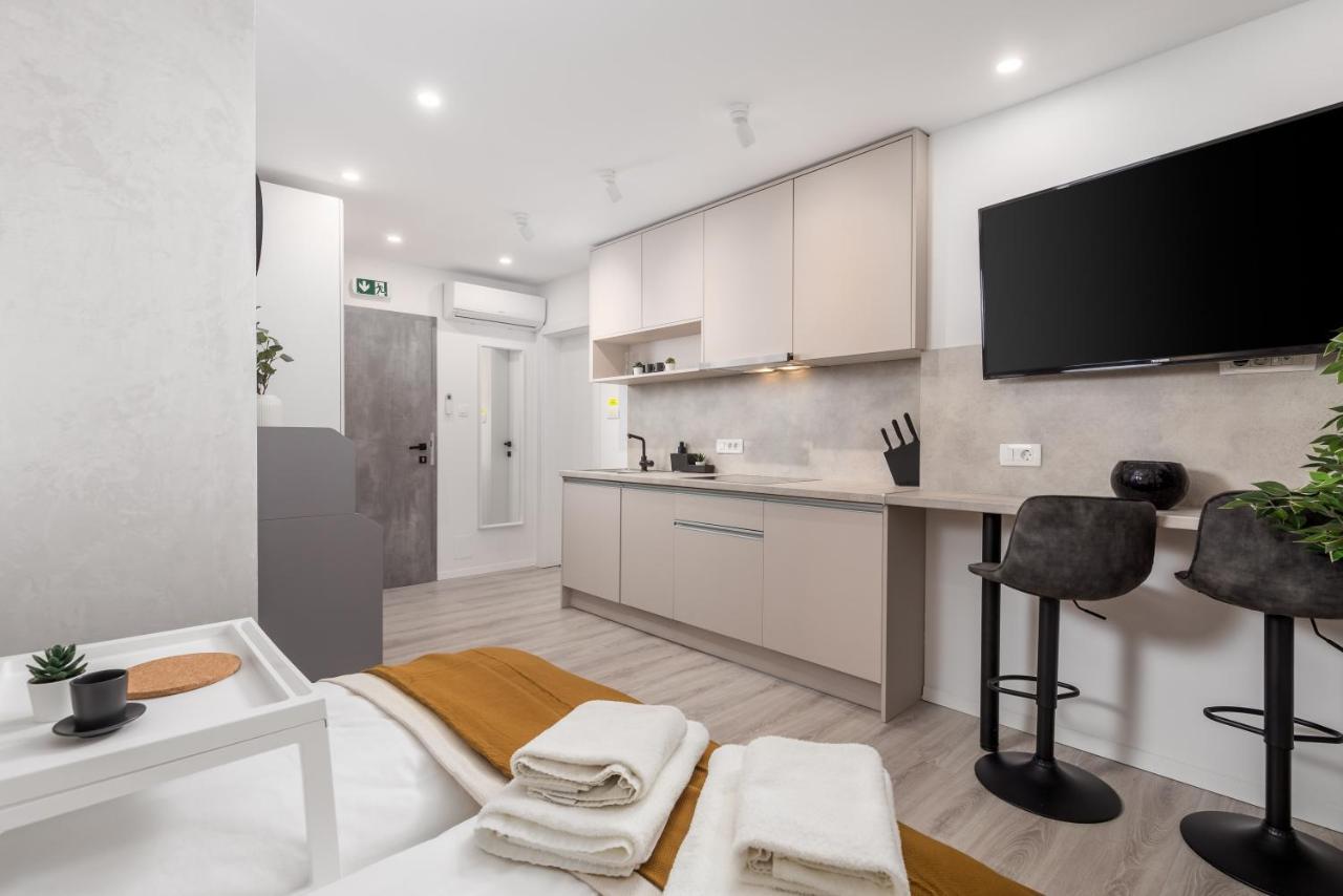 Apartments Penkala Рієка Екстер'єр фото